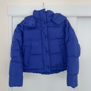 Lululemon cropped puffer